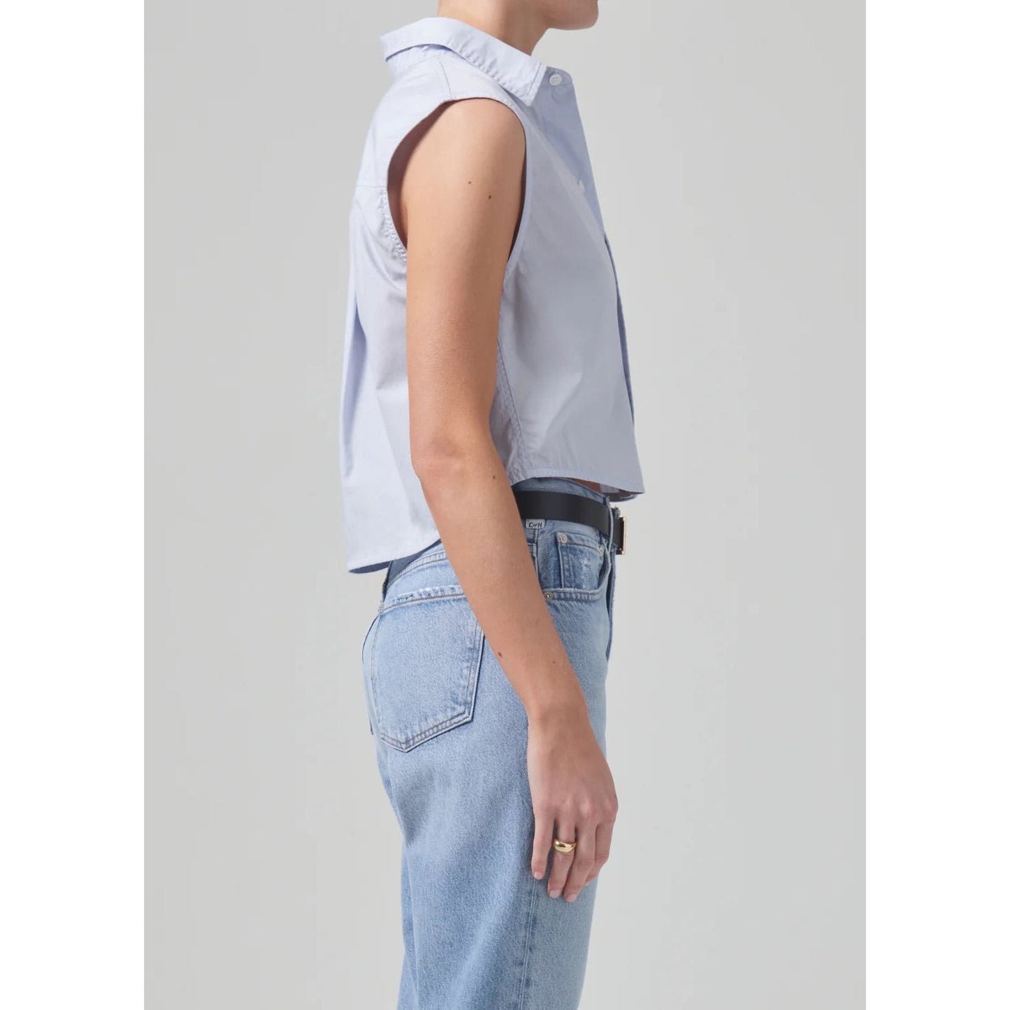 ANDERS SLEEVELESS CROP