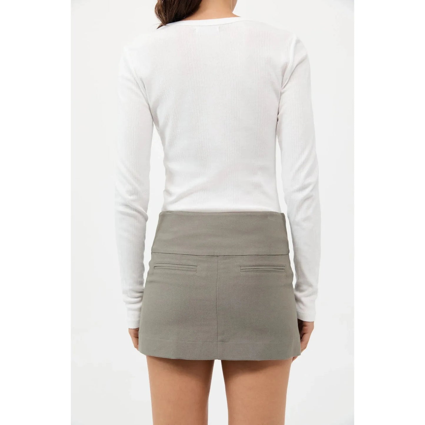 WIDE WAISTBAND MINI SKIRT