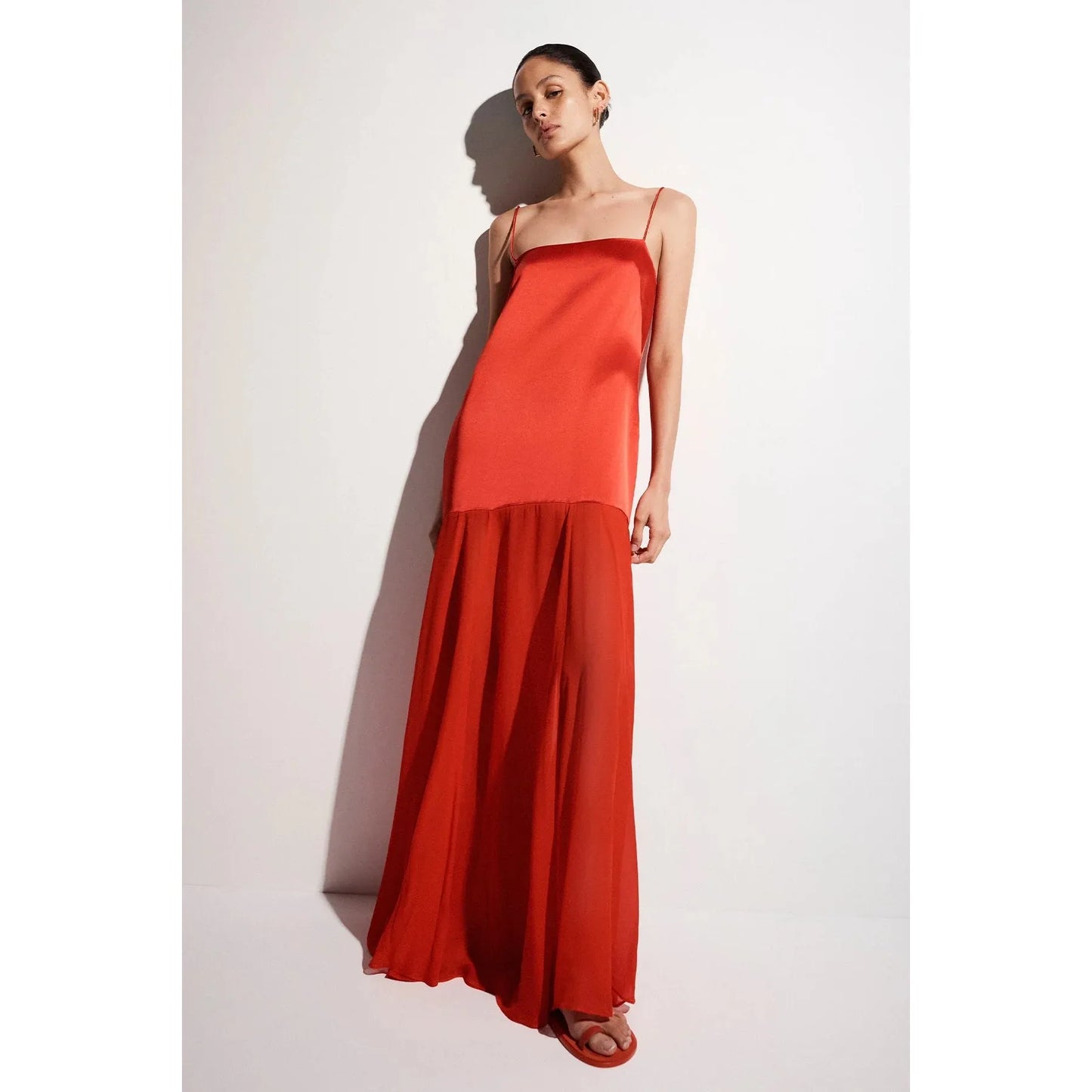 MORAYA DROPPED WAIST MAXI DRESS