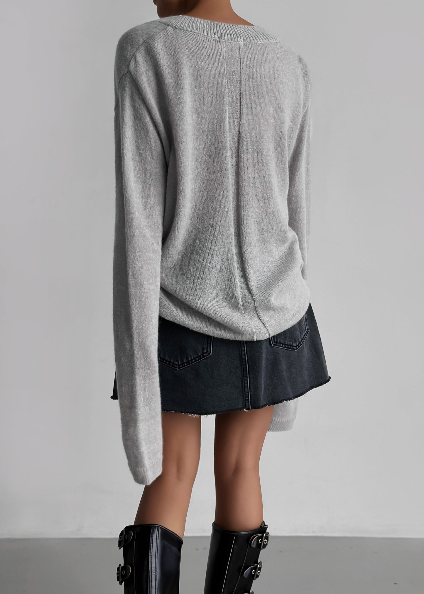 Brayden V Neck Sweater - Light Grey