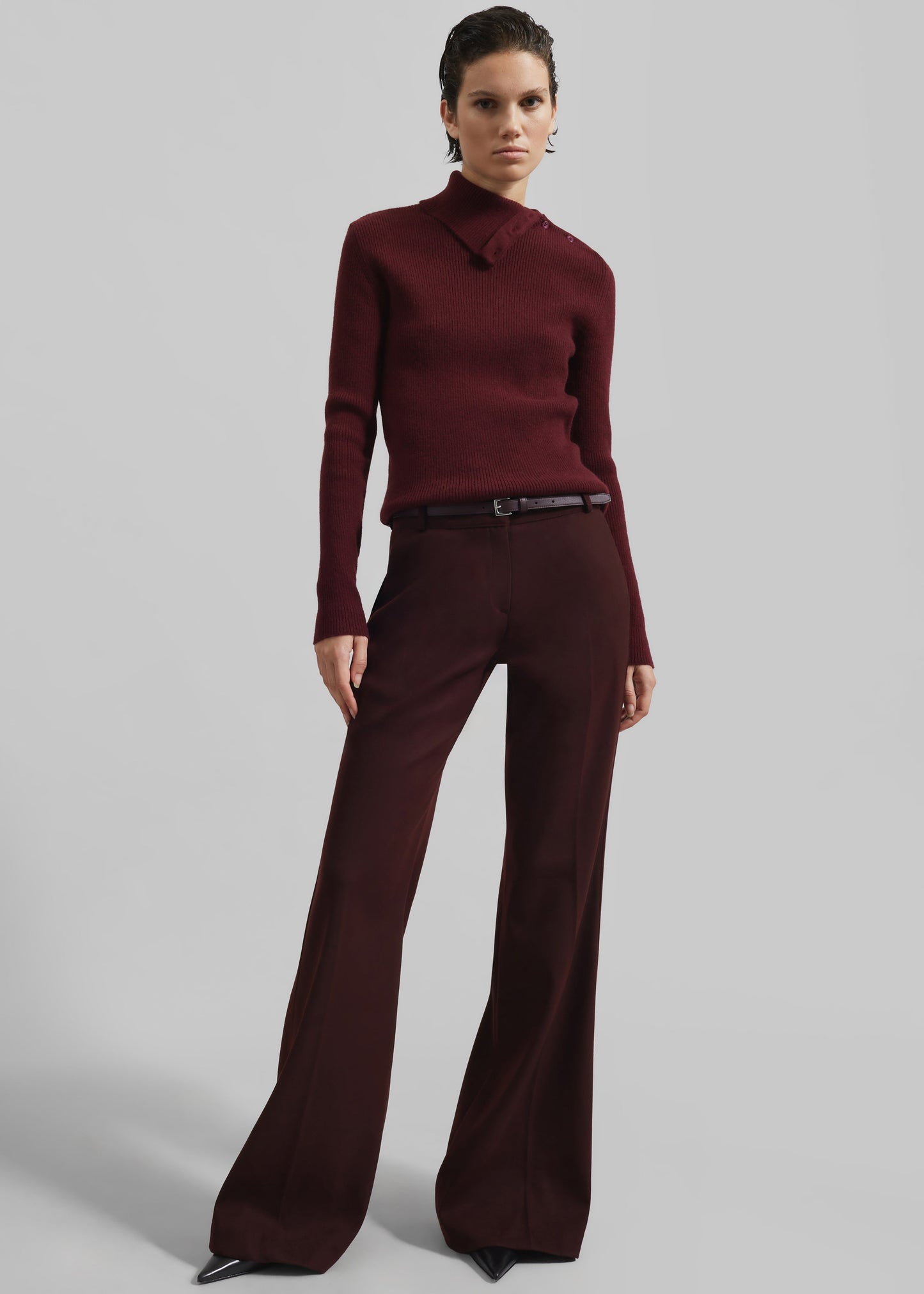 Devar Turtleneck Sweater - Burgundy