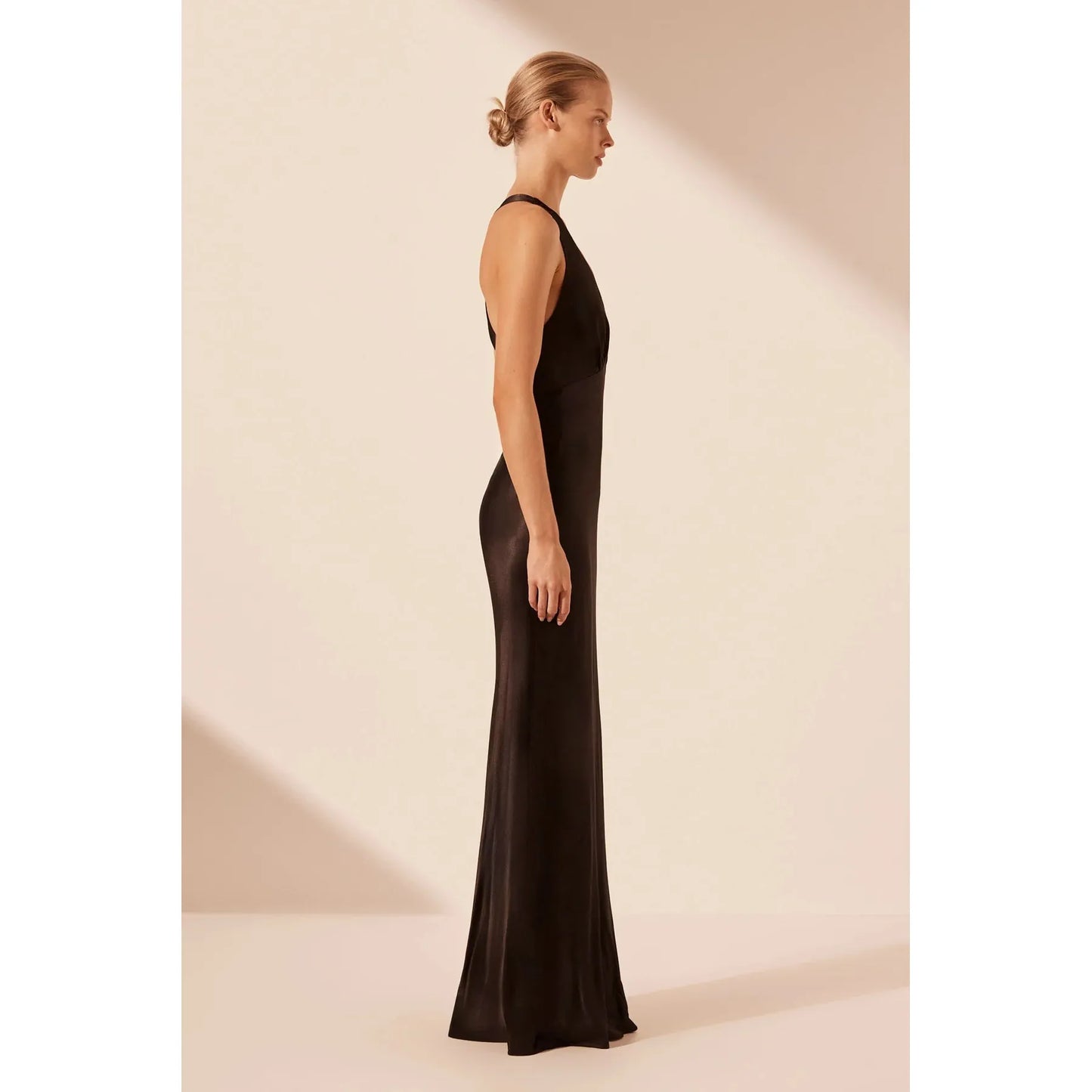 PLUNGED CROSS BACK MAXI DRESS