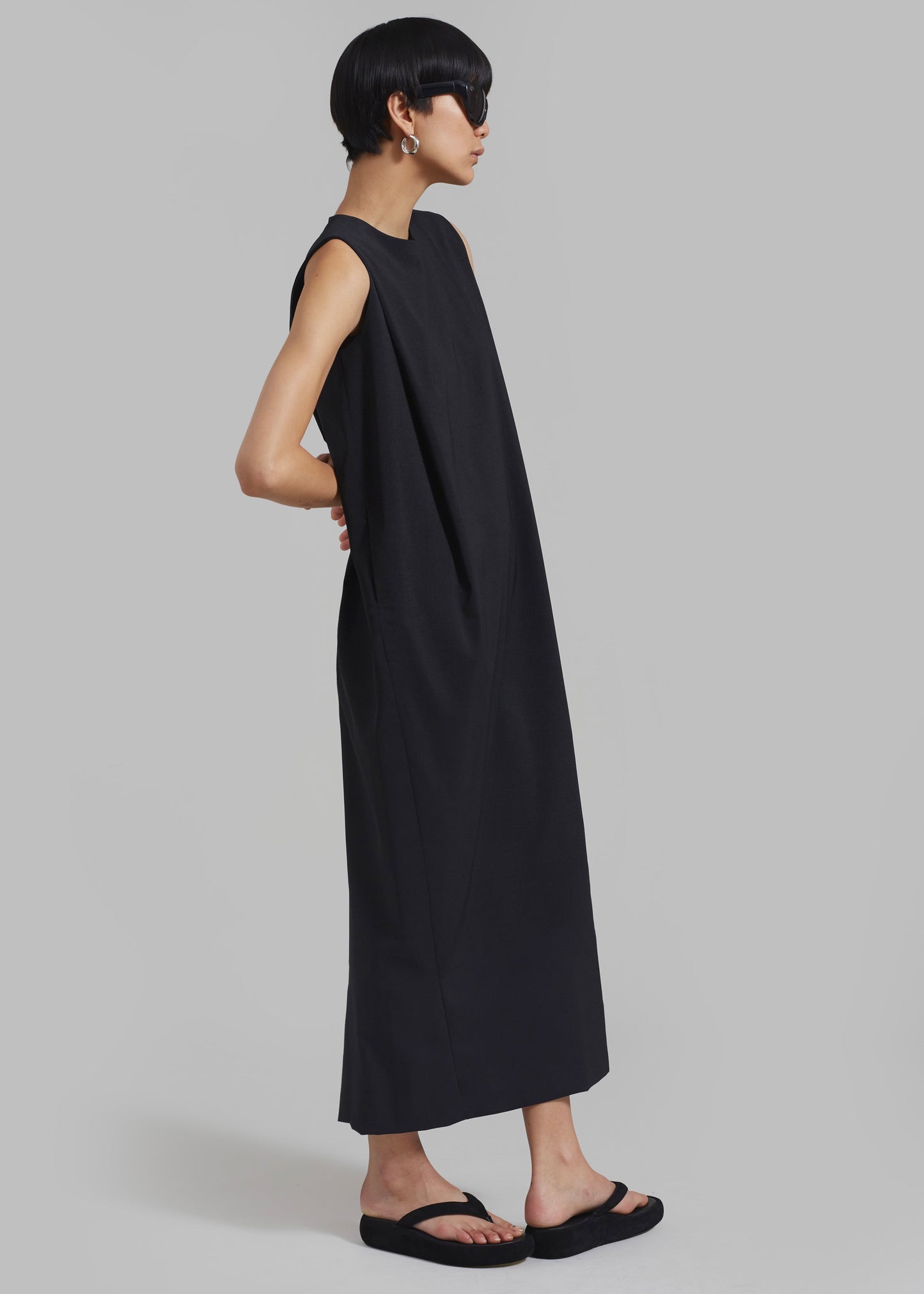 Eryn Sleeveless Pintuck Dress - Black