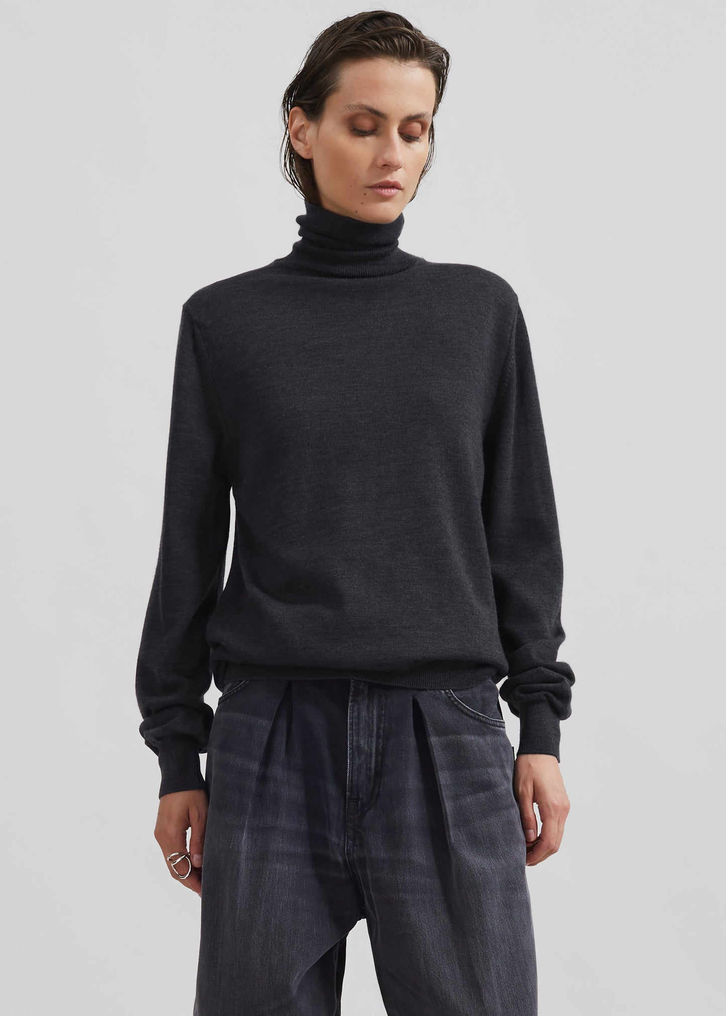 Eve Thin Turtleneck Sweater - Dark Grey Melange