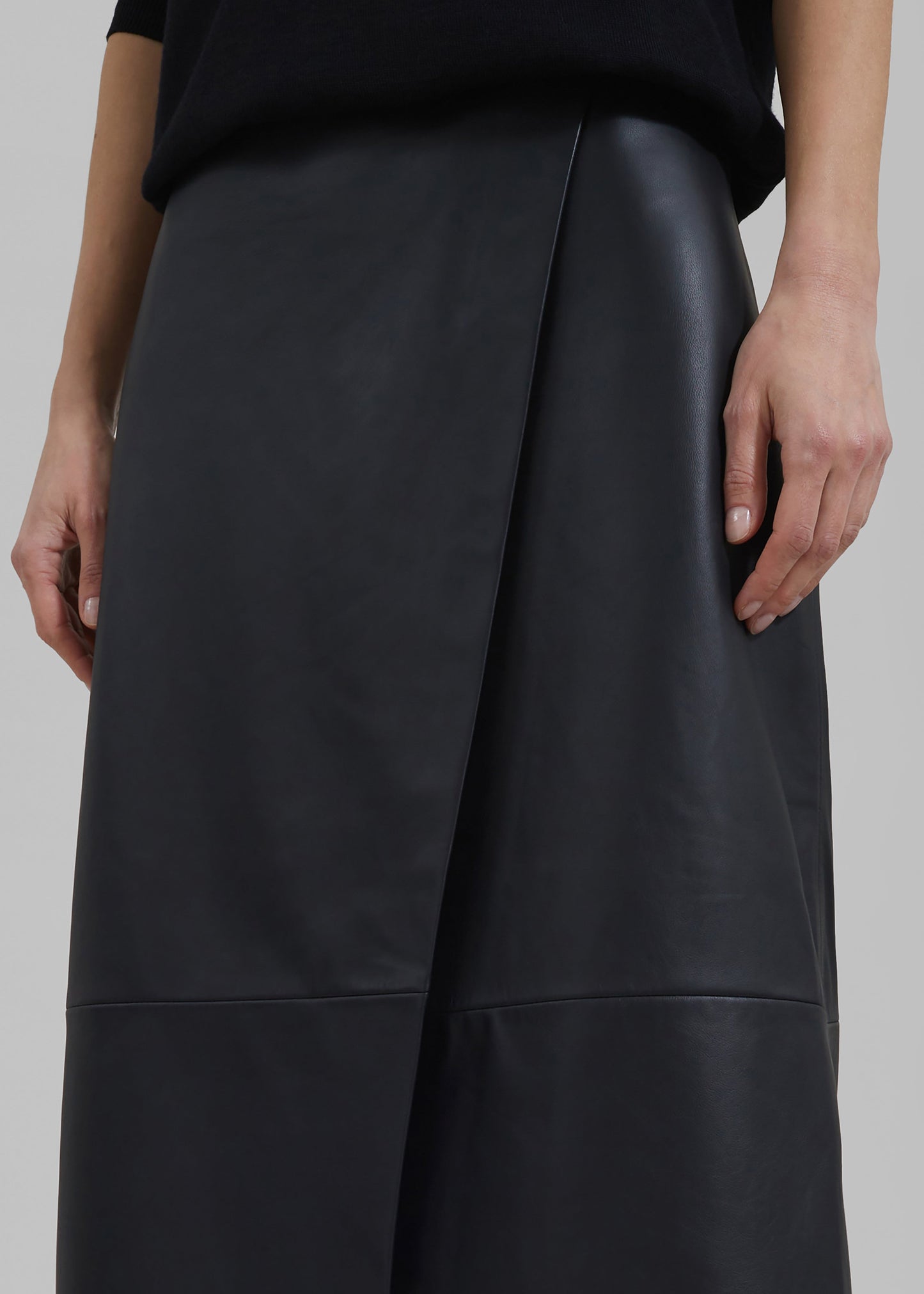 Hedi Leather Midi Wrap Skirt - Black