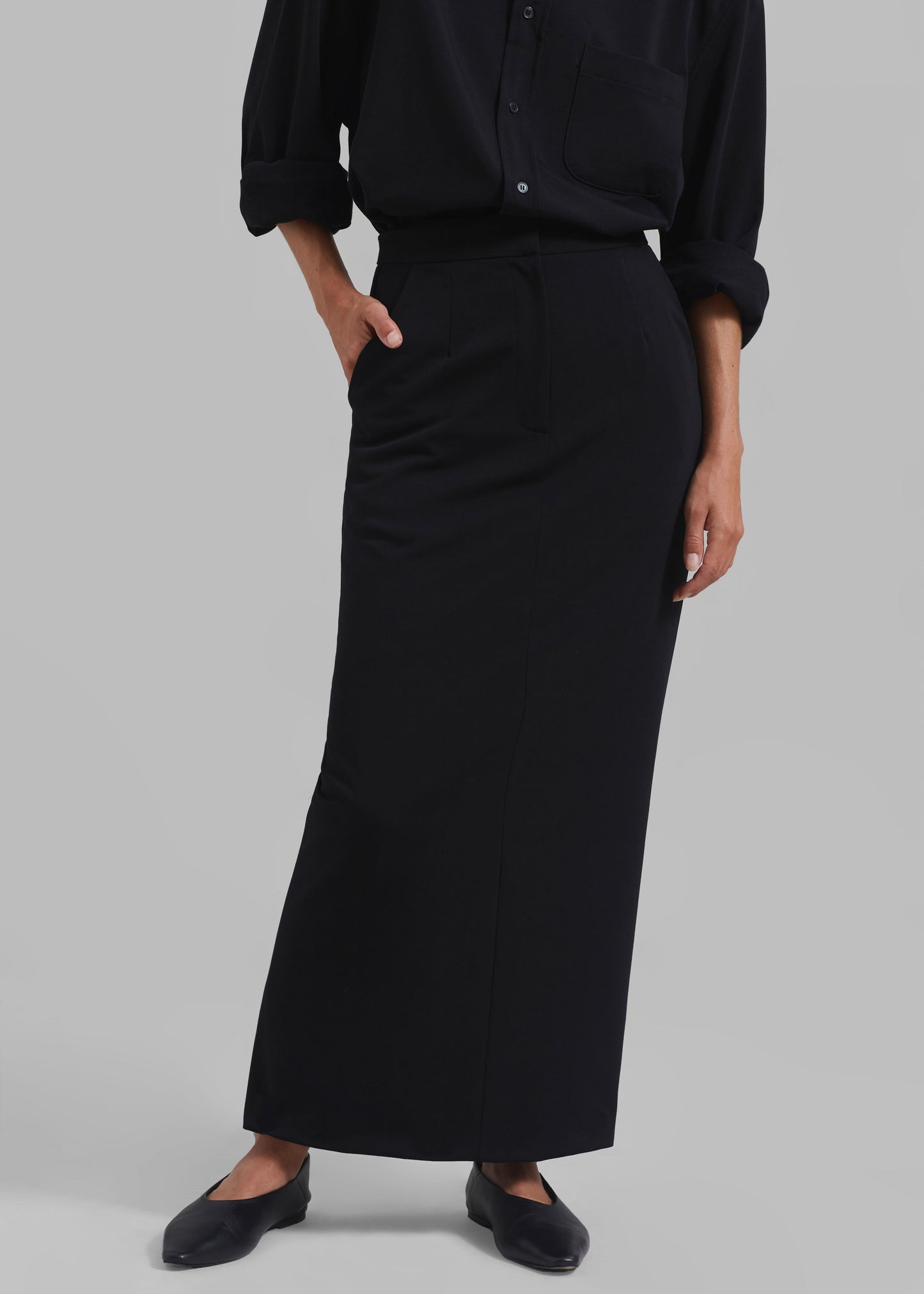 Hollis Back Slit Skirt - Black