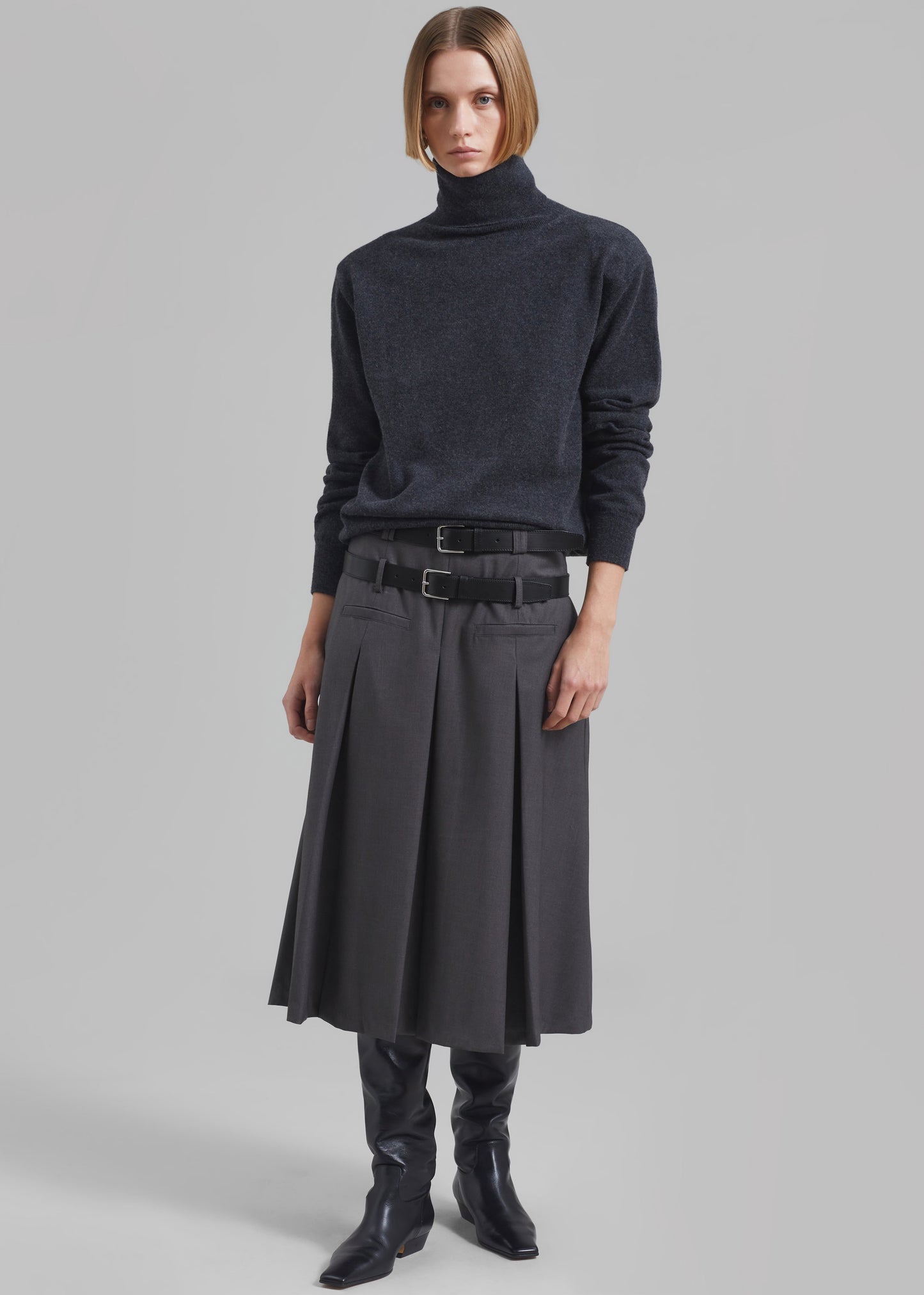 Ines Thin Padded Turtleneck - Charcoal