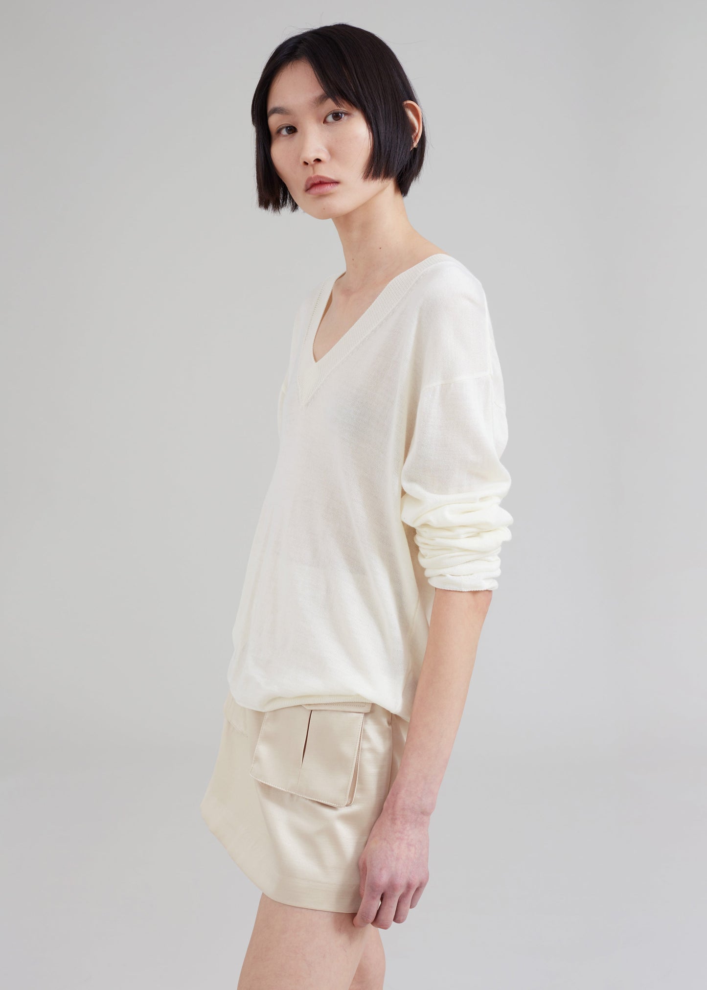 Juro V-Neck Knit - Cream