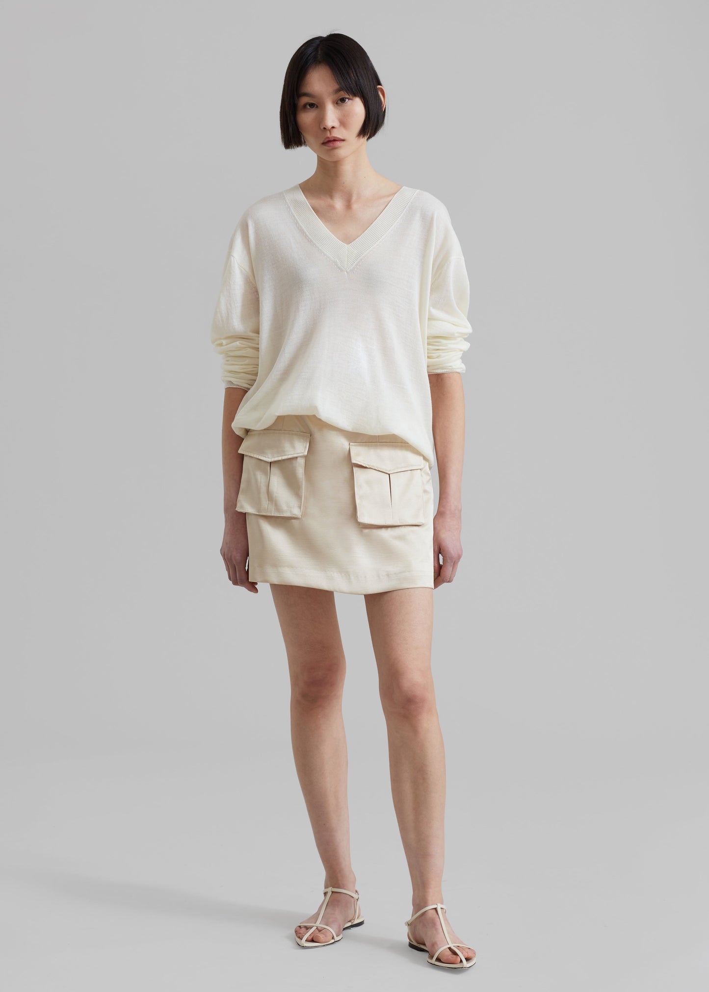 Juro V-Neck Knit - Cream