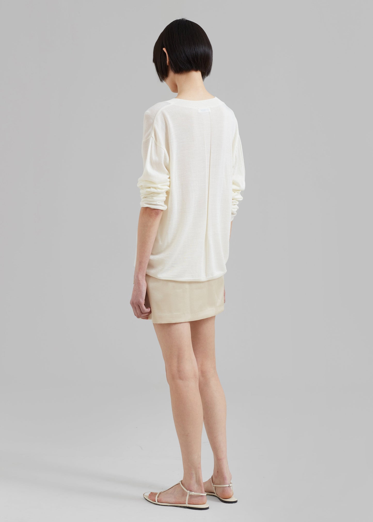 Juro V-Neck Knit - Cream