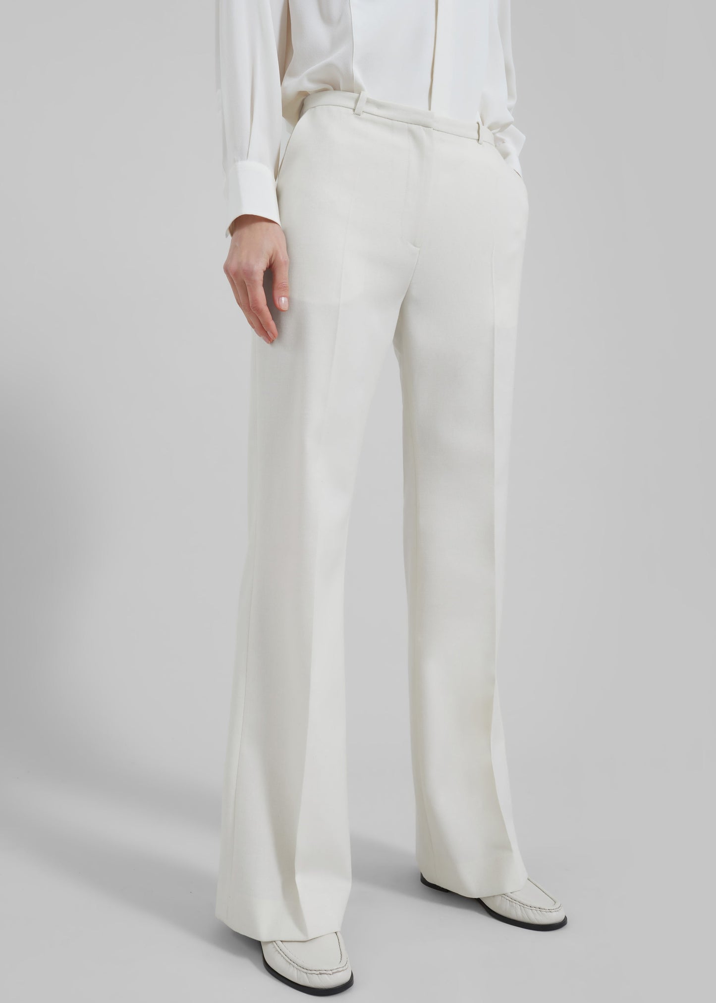 Lyra Flared Pants - White