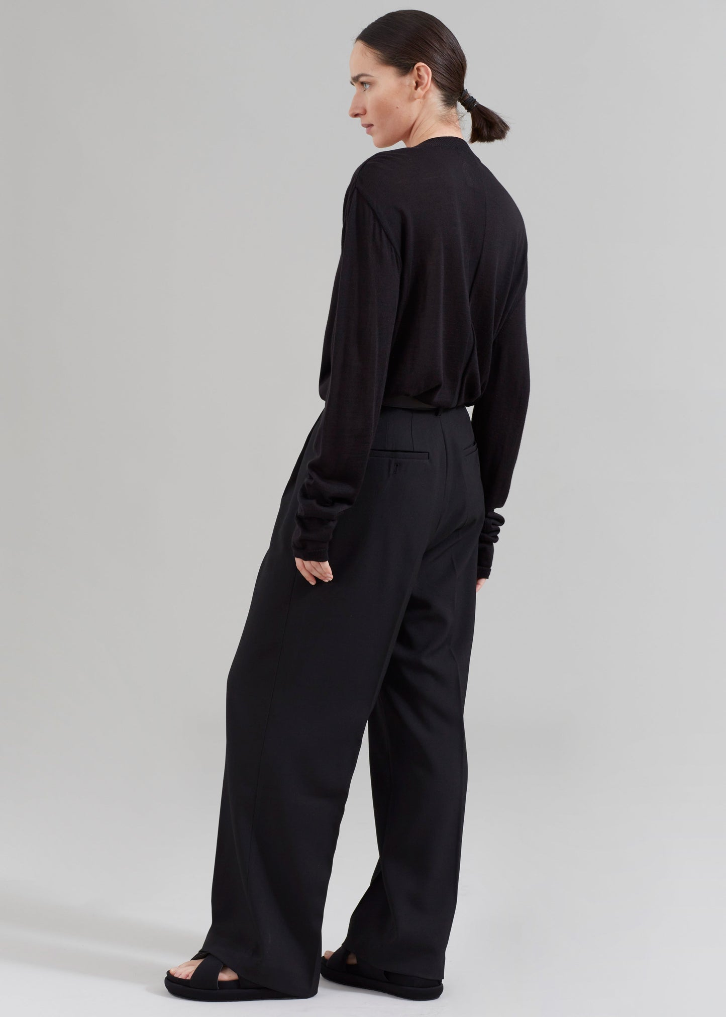 Nessi Pintuck Trousers - Black