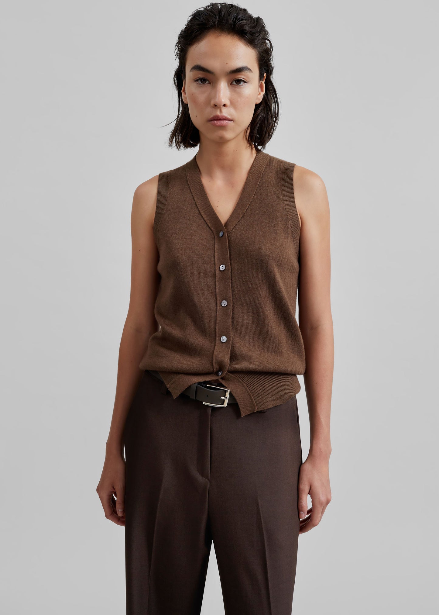 Nisha Pintuck Trousers - Brown