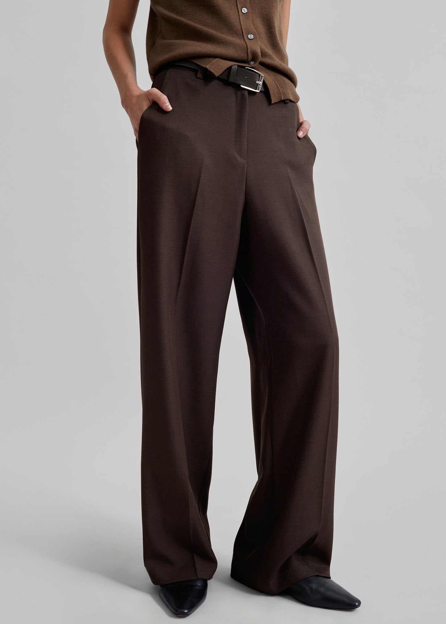 Nisha Pintuck Trousers - Brown