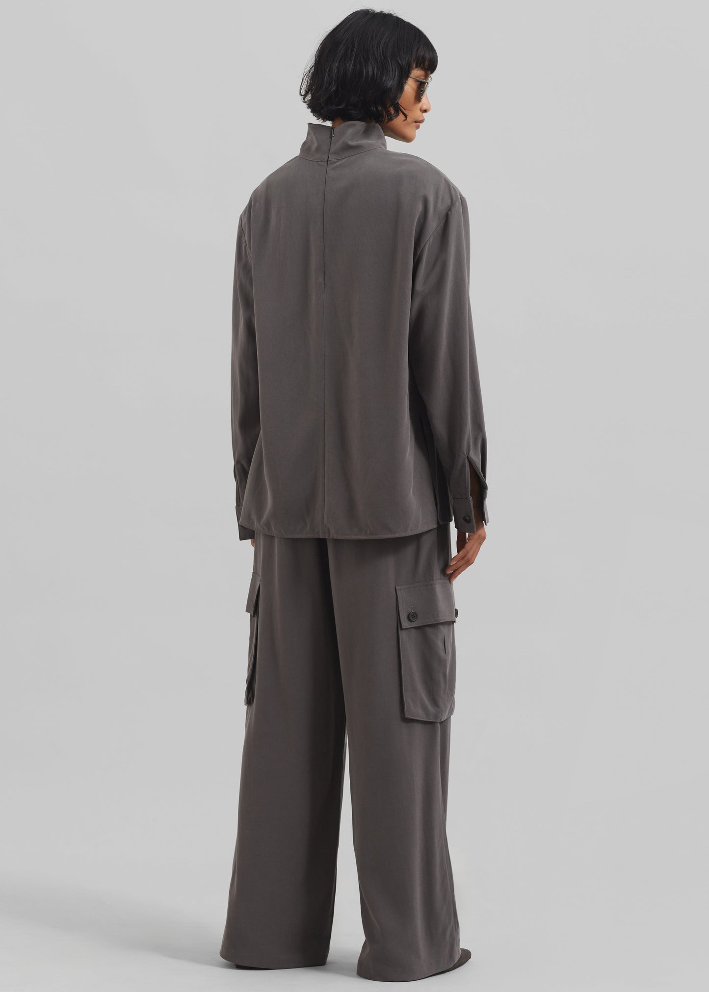 Nyro Cargo Pants - Charcoal