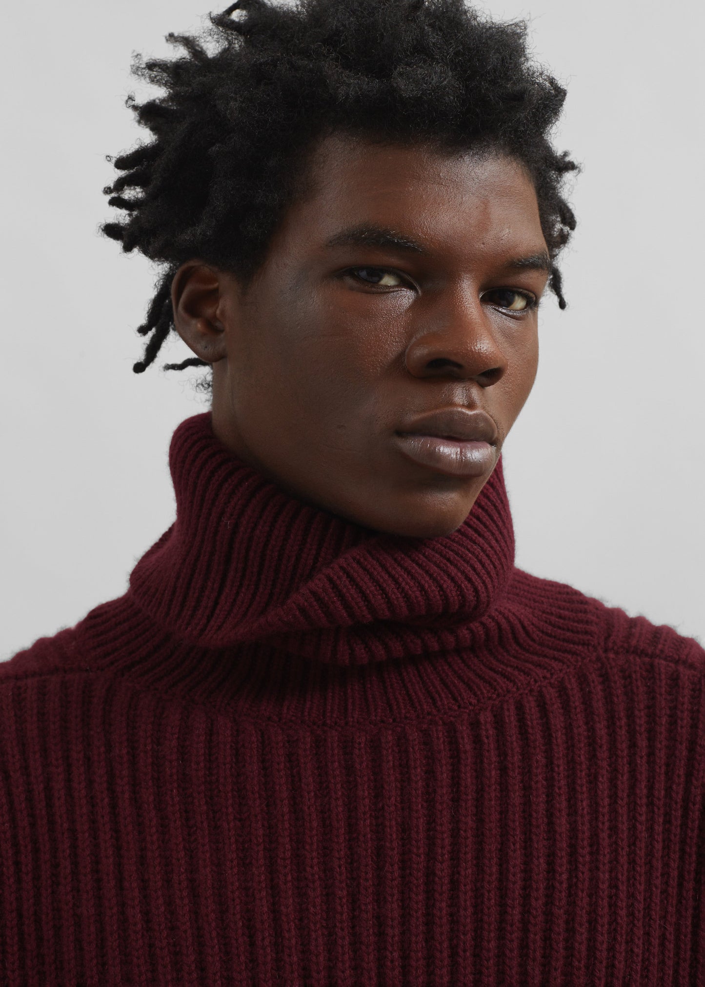 Olney Oversized Wool Turtleneck - Burgundy