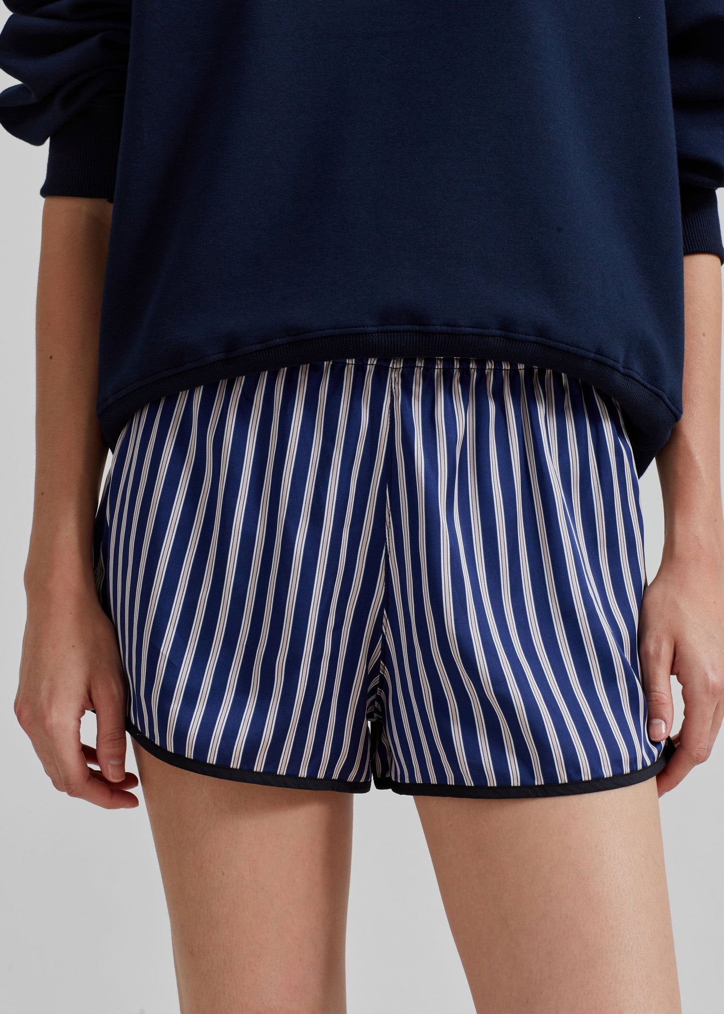 Oradea Striped Shorts - Blue/Pink