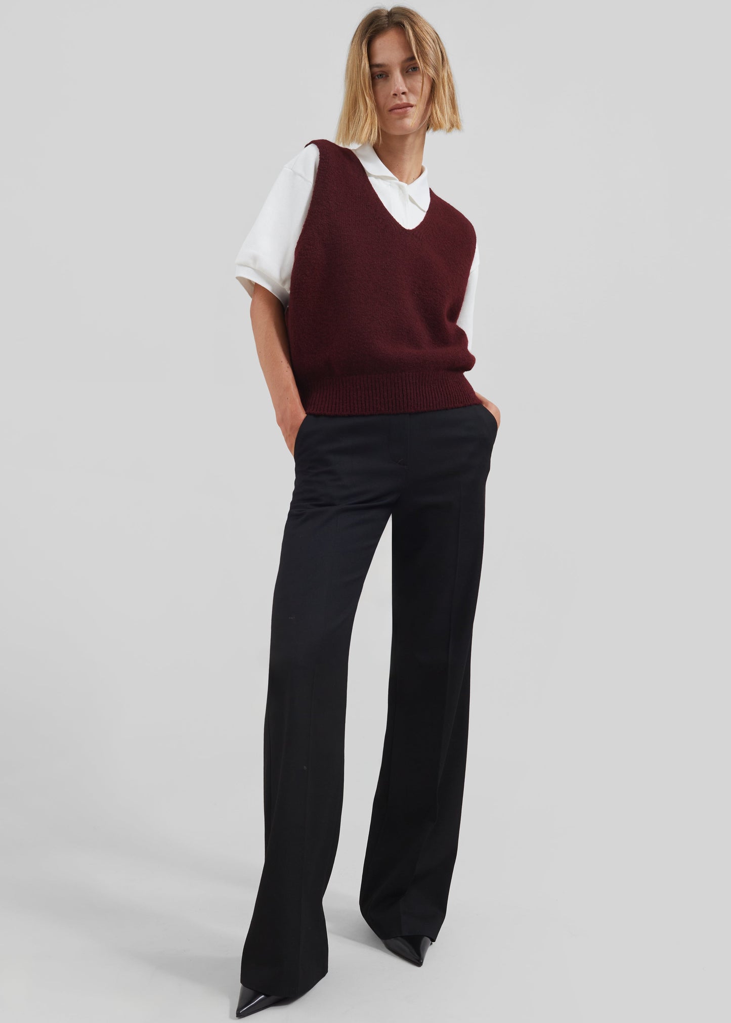 Pavia Knit Vest - Burgundy