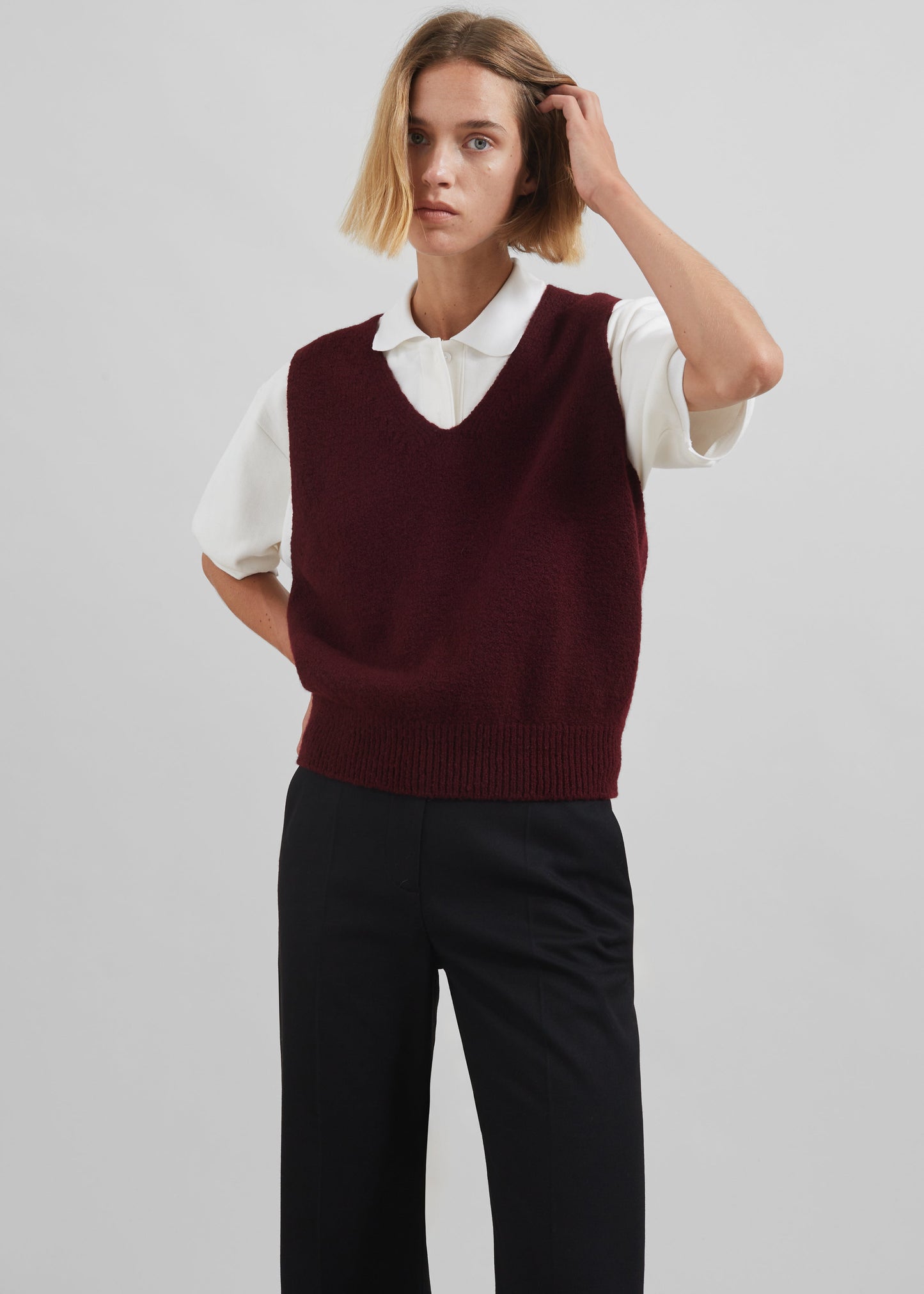 Pavia Knit Vest - Burgundy