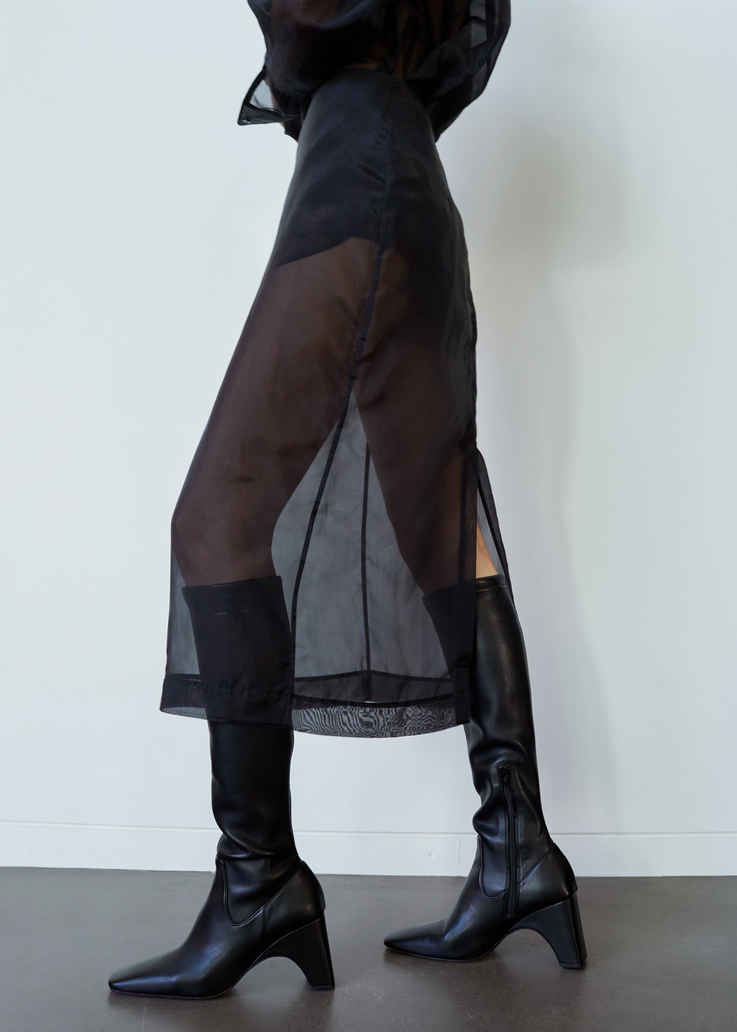 Peri Sheer Midi Skirt - Black